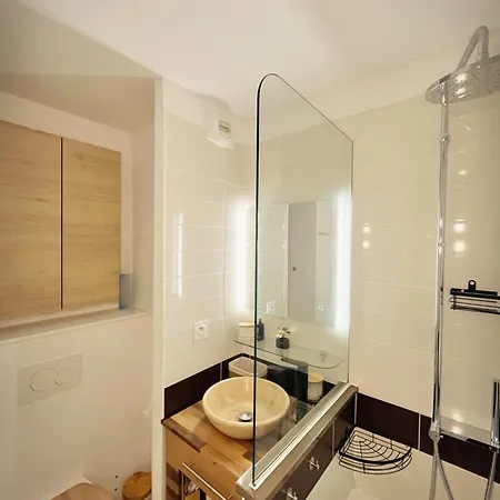 La Perle Blanche Apartment